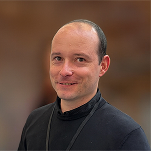 Laszlo Bernath, BA MA